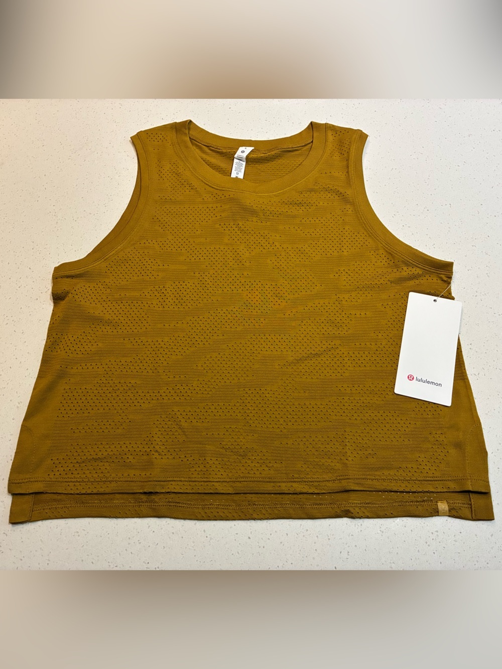 🆕 Lululemon Train to Be Tank Top *Camo in Dot Camo Gold Spice Size 8 - Picture 5 of 7